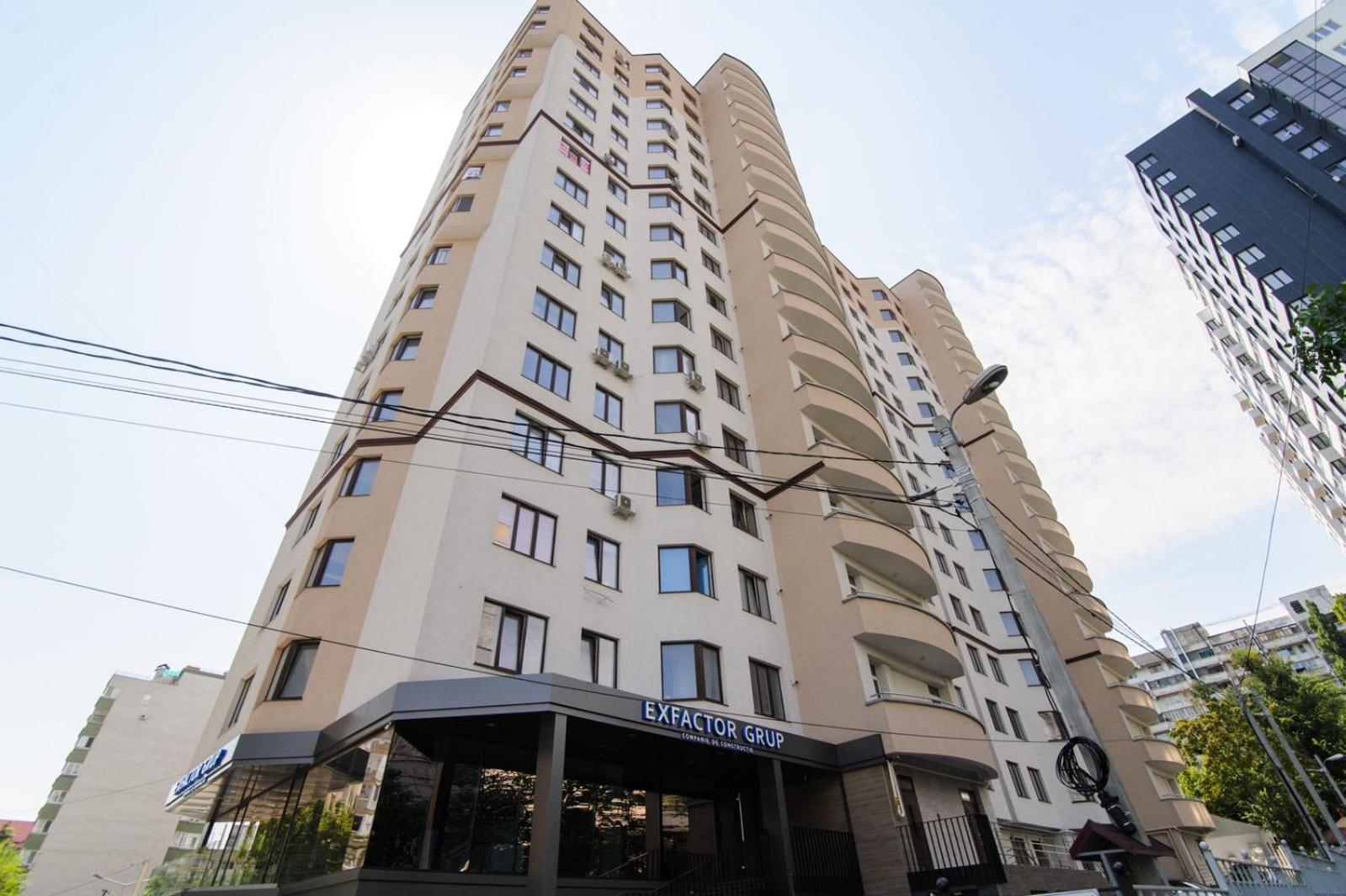 Extra Grand Lev Tolstoi Two Bedrooms Kišiněv Exteriér fotografie