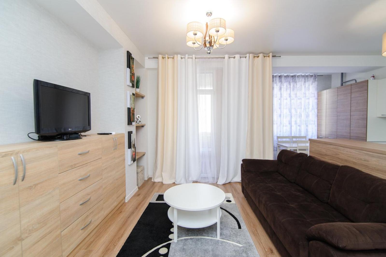 Extra Grand Lev Tolstoi Two Bedrooms Kišiněv Exteriér fotografie